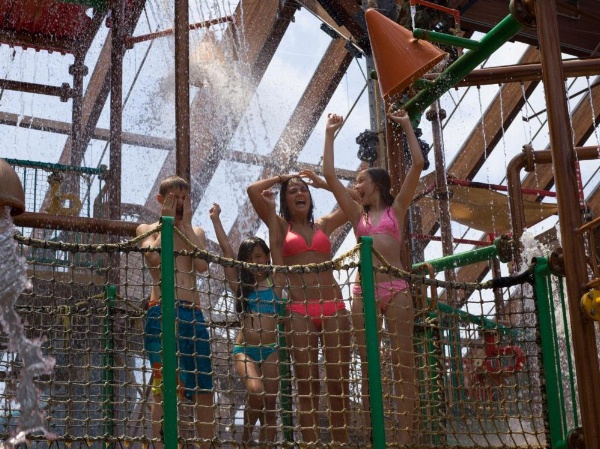 Six Flags Great Escape Lodge & Indoor Waterpark image 25